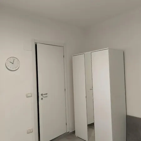 Casa Ventidue - * Margherita Di Savoia